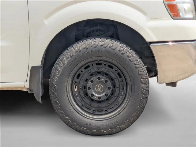 Used 2019 Nissan NV 3500 SL RWD image 16