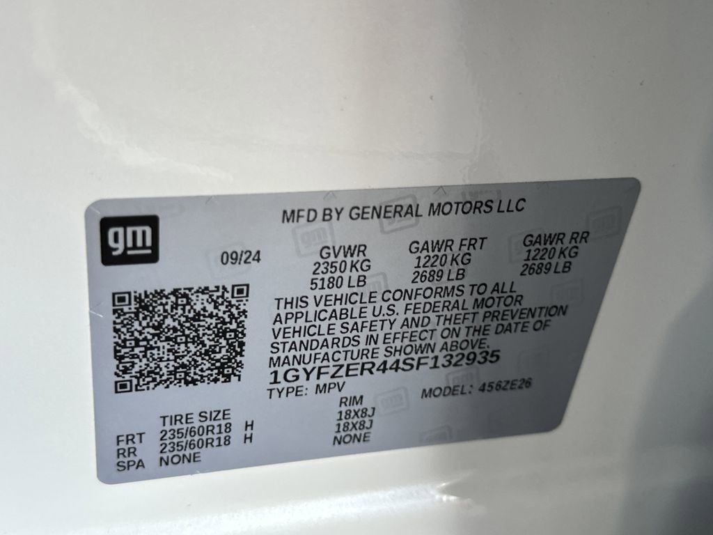 Certified 2025 Cadillac XT4 Sport FWD image 42