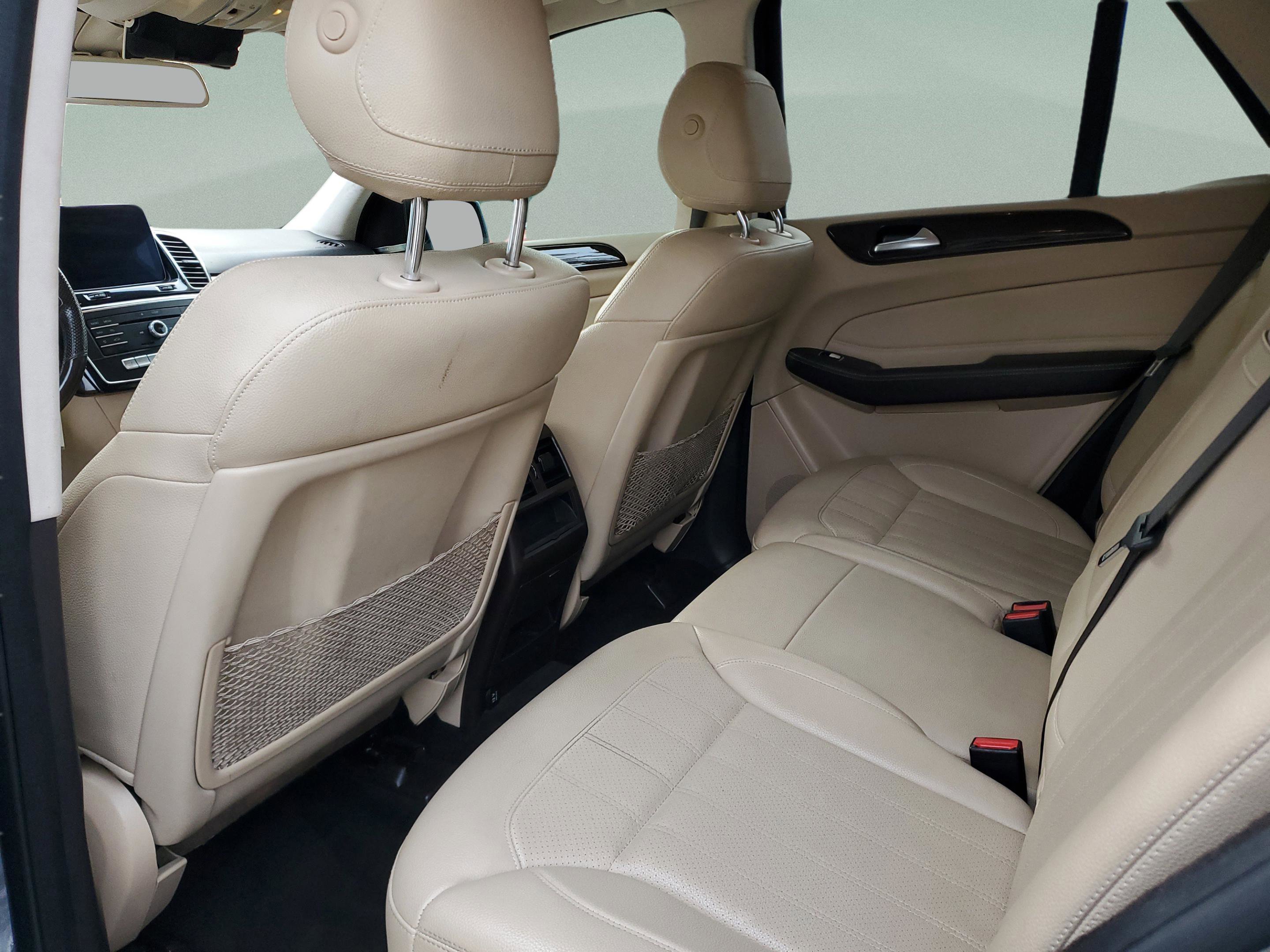 Used 2018 Mercedes-Benz GLE 350 w/ Premium 1 Package image 9