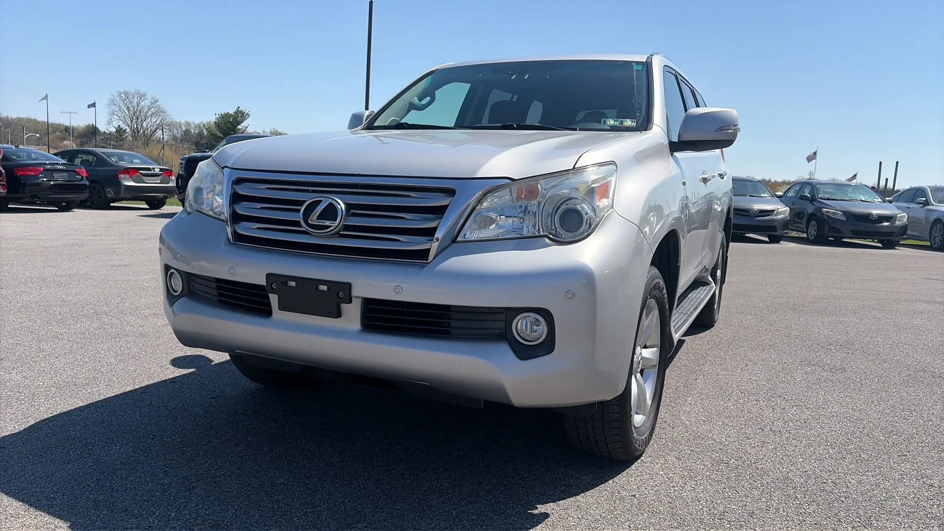 Used 2010 Lexus GX 460 image 2