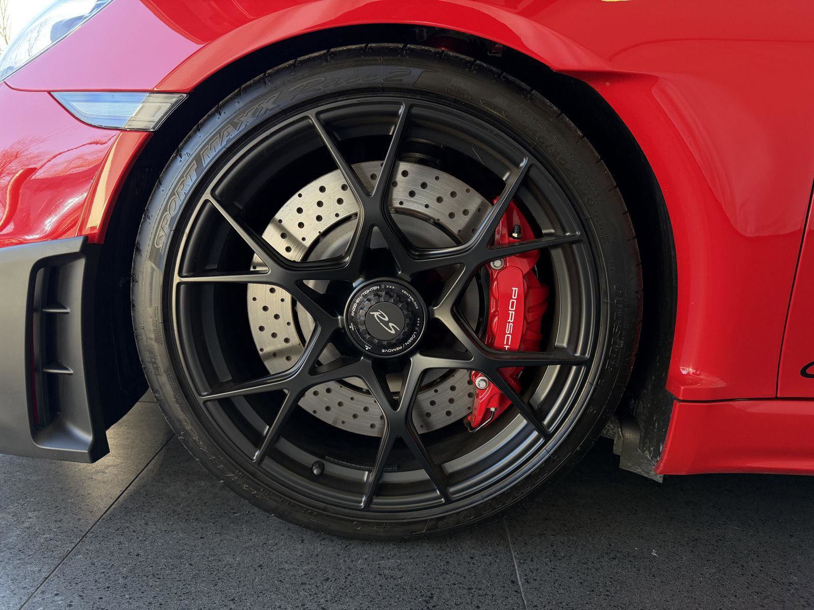 Used 2025 Porsche 718 Cayman GT4 RS image 10