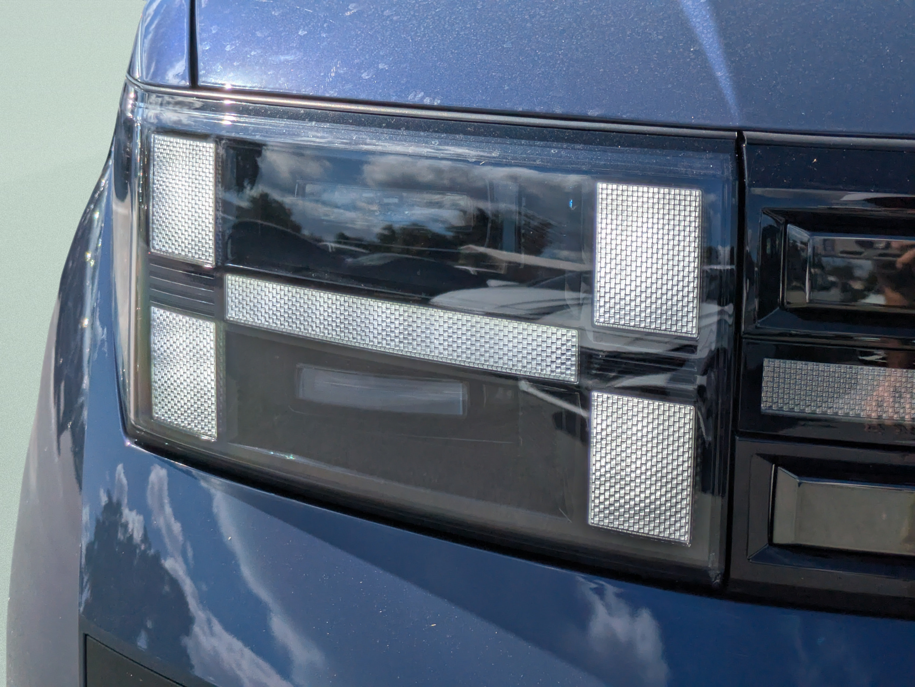 New 2027 Hyundai Santa Fe Limited FWD image 31
