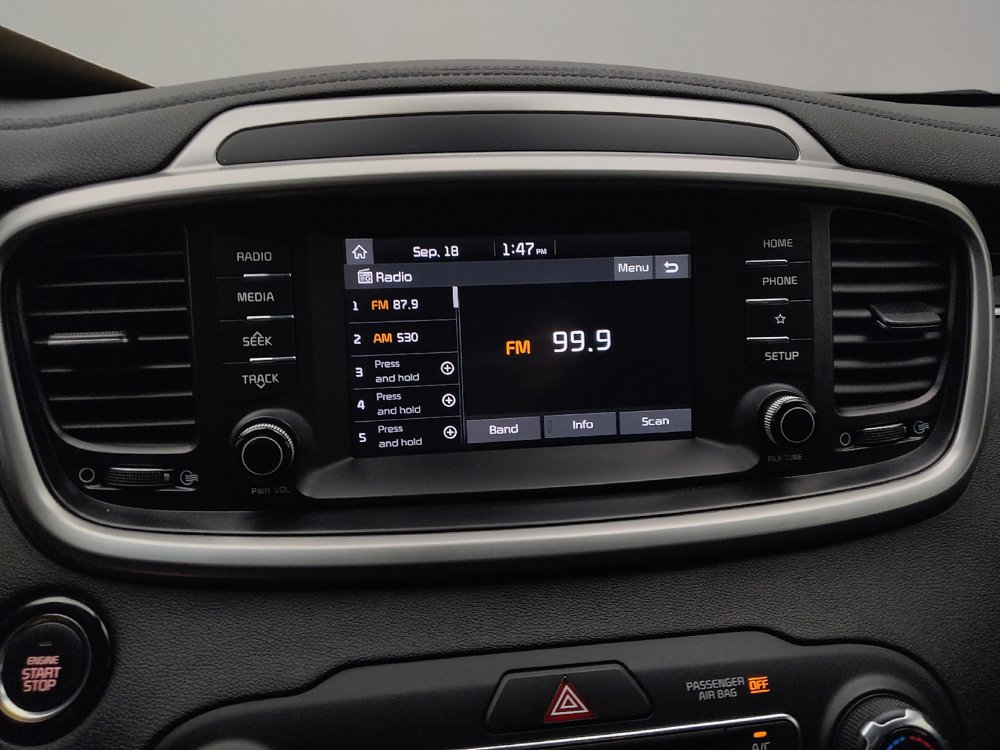 Used 2020 Kia Sorento EX FWD image 25