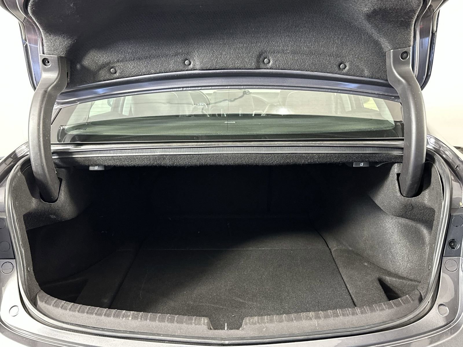 Used 2020 Acura TLX V6 w/ Technology Package image 25