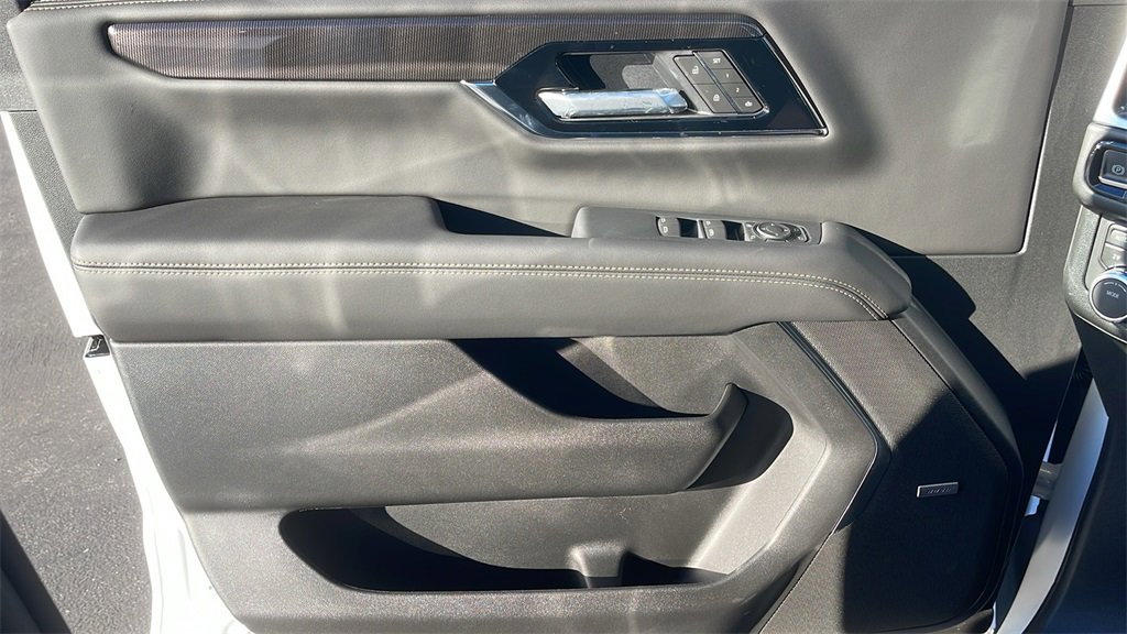 New 2026 GMC Yukon Elevation image 21