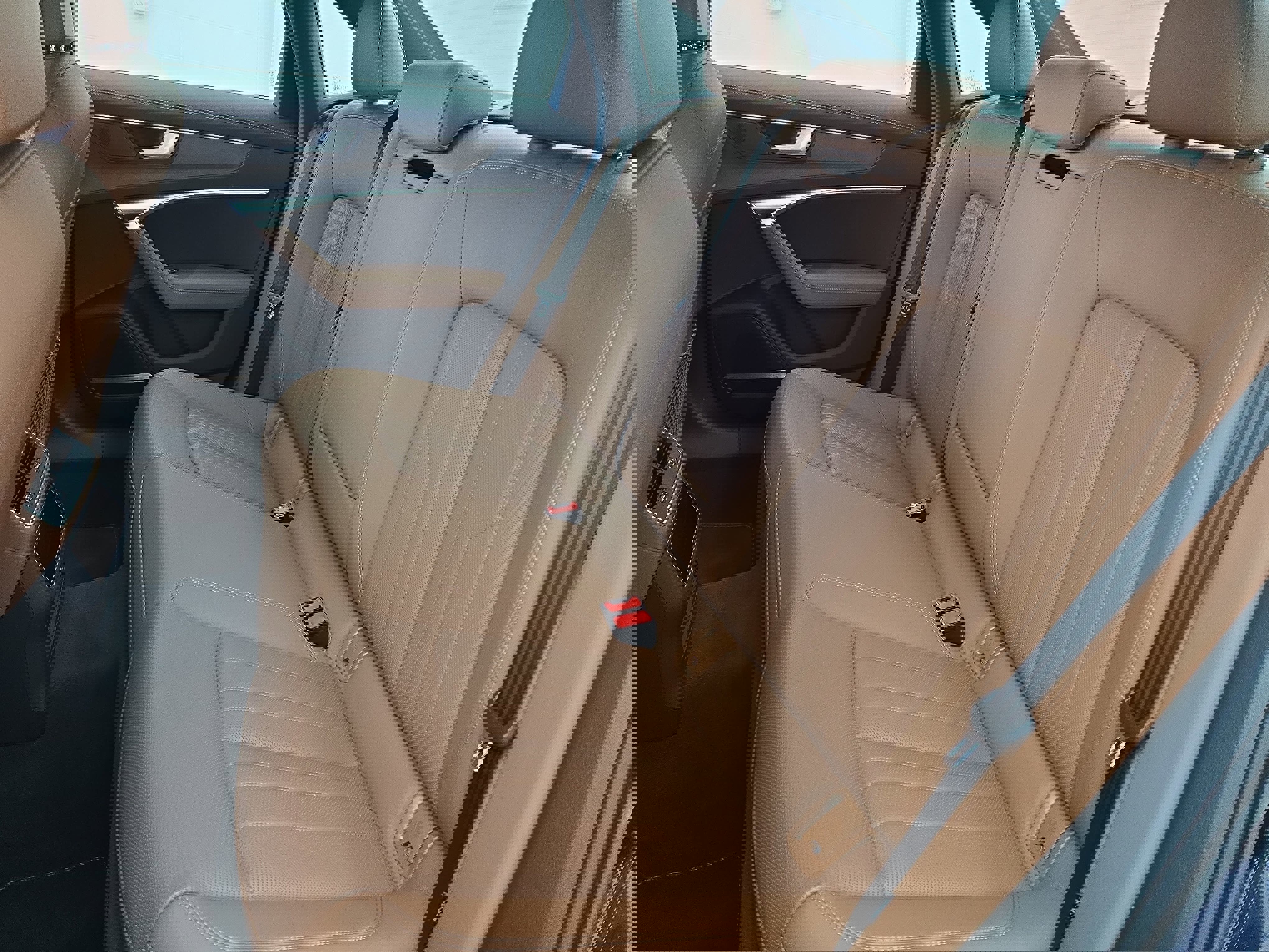 Used 2024 Audi A6 Premium Plus image 14