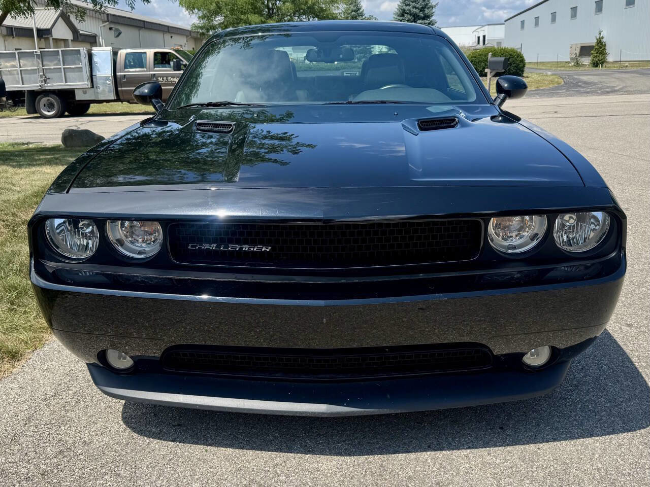 Used 2013 Dodge Challenger R/T Plus image 2