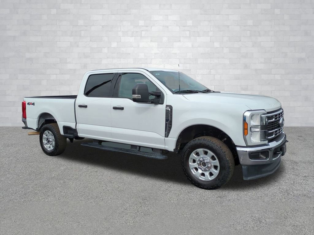 Certified 2024 Ford F250 XLT image 2