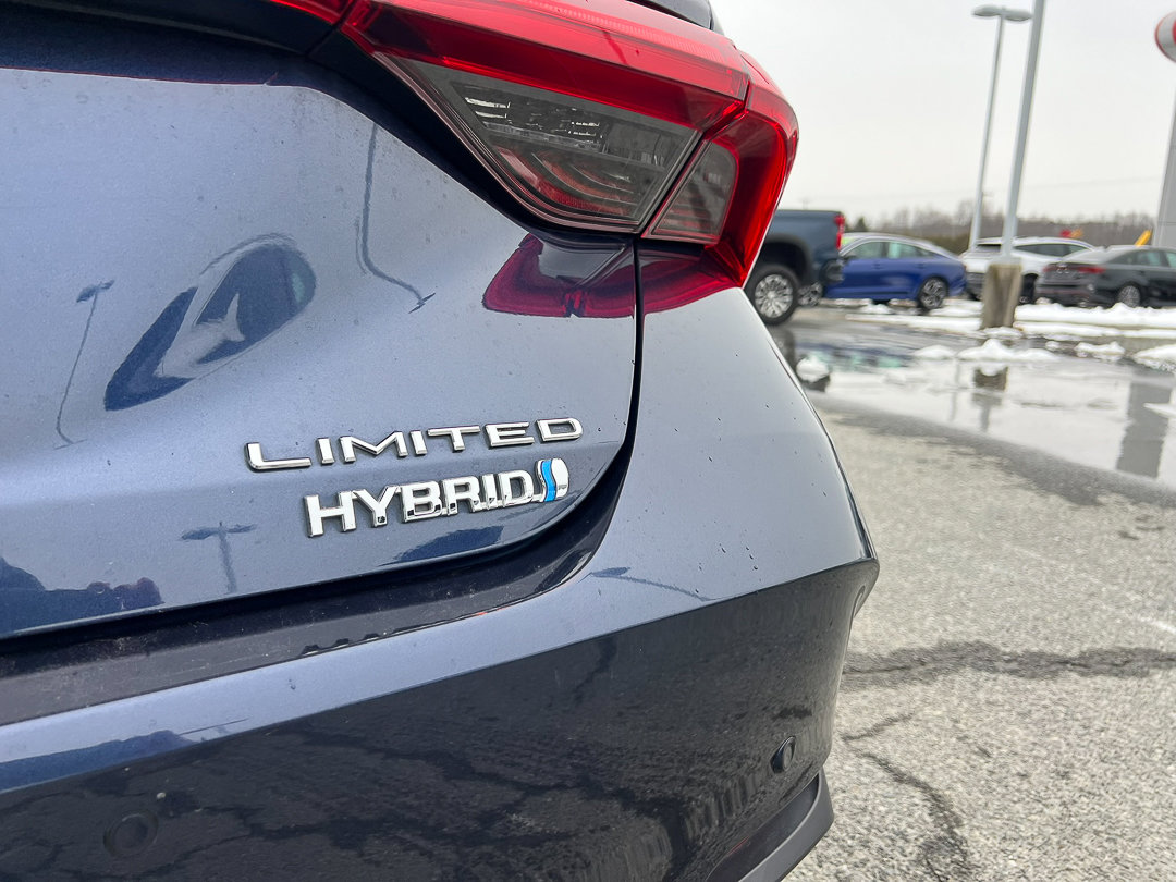 Used 2020 Toyota Avalon Limited w/ Advanced Safety Package image 5