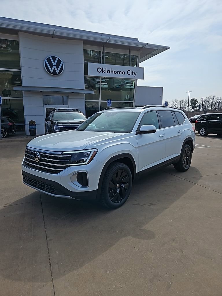 New 2026 Volkswagen Atlas SE