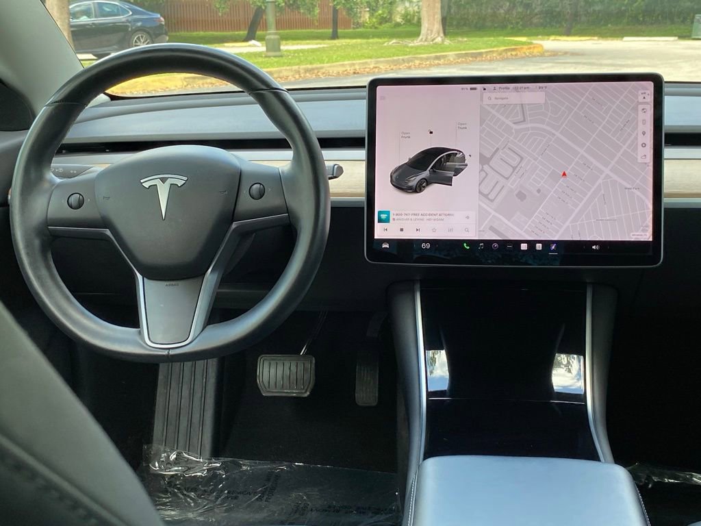 Used 2019 Tesla Model 3 Long Range image 22