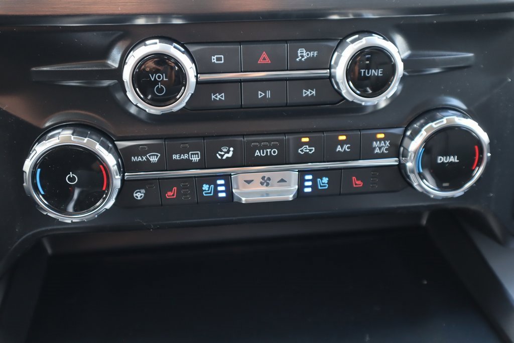 New 2025 Ford F350 Lariat w/ Lariat Ultimate Package image 8