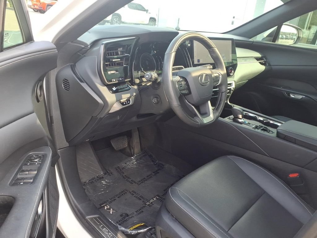 Used 2024 Lexus RX 350h w/ Convenience Package AWD/4WD image 6