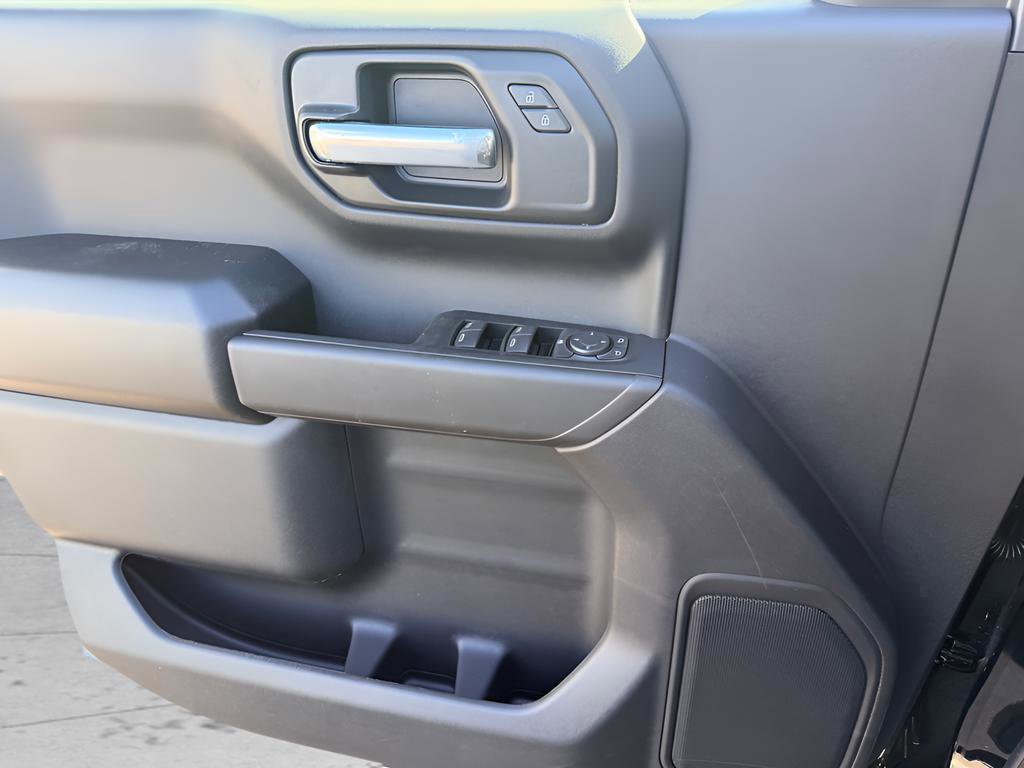 New 2026 Chevrolet Silverado 1500 Custom Trail Boss w/ LPO, Dark Essentials Package image 22