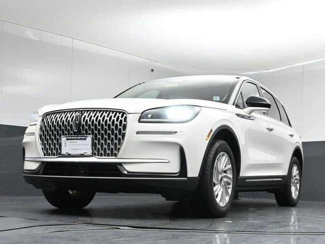 Used 2023 Lincoln Corsair AWD image 34