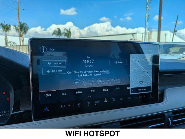 New 2025 Lincoln Corsair Reserve image 9