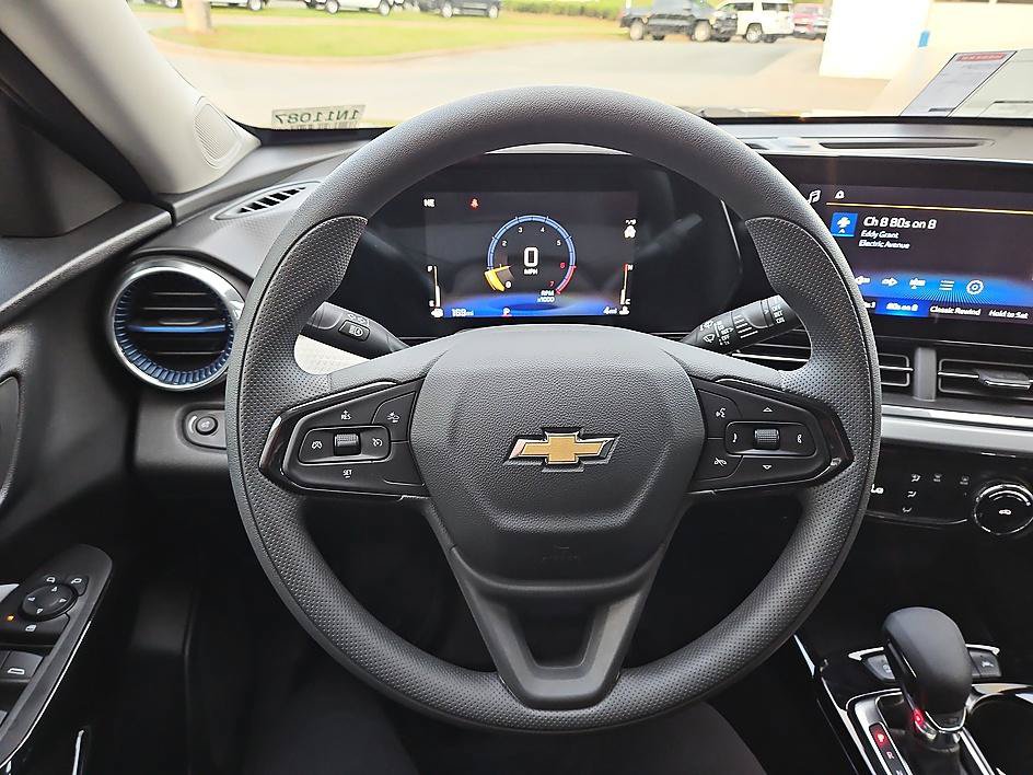 New 2026 Chevrolet Trax LT FWD image 16