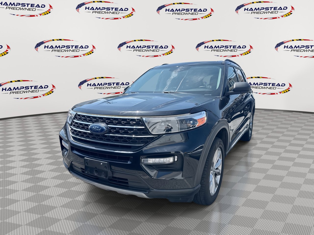 Used 2021 Ford Explorer XLT w/ Equipment Group 202A AWD/4WD image 1