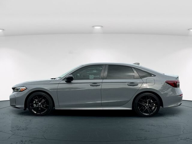 Used 2025 Honda Civic Sport image 3