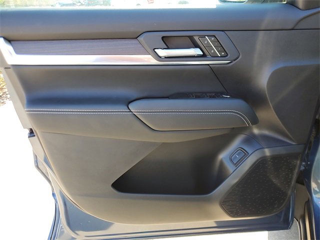 New 2026 GMC Terrain Denali image 17