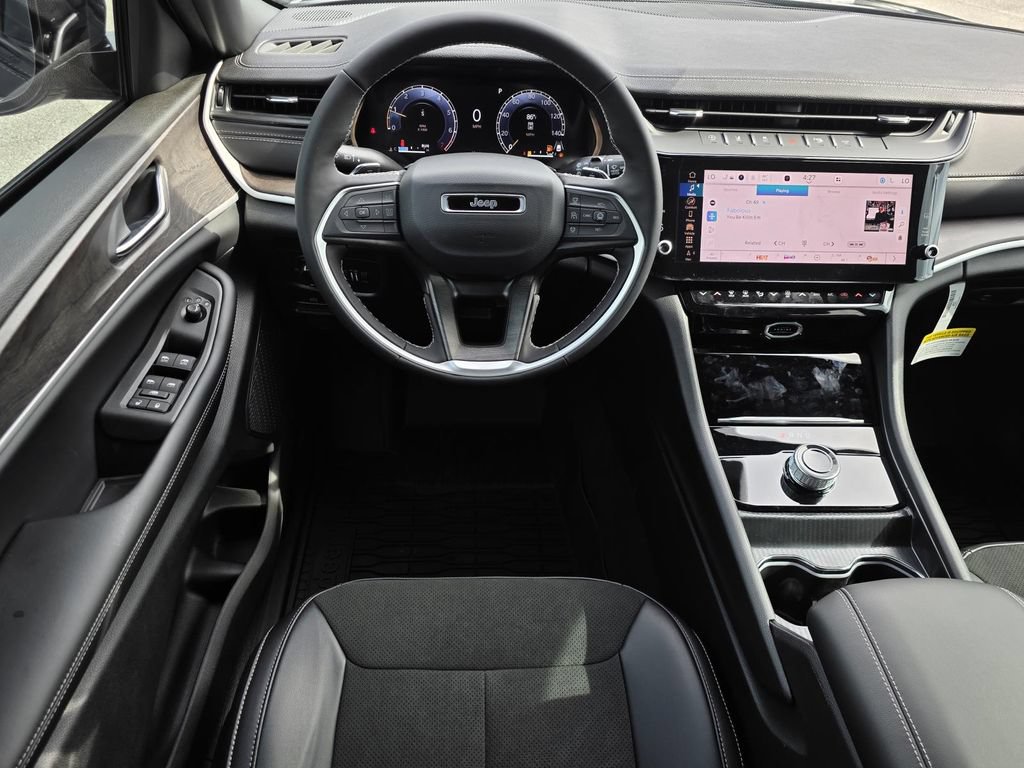 New 2026 Jeep Grand Cherokee Altitude RWD image 12