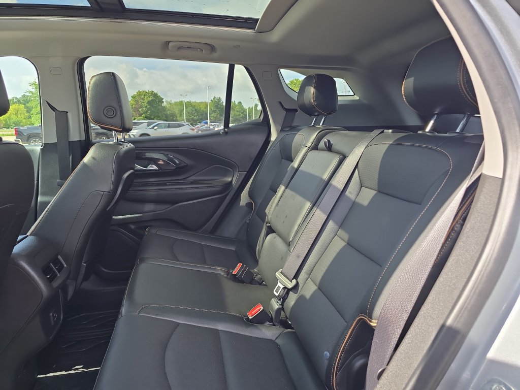 Certified 2023 GMC Terrain AT4 w/ Tech Package AWD/4WD image 27