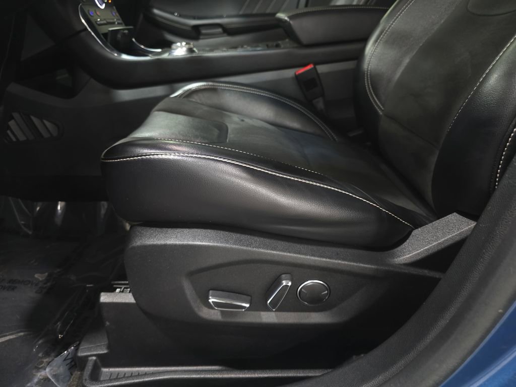 Used 2019 Ford Edge ST w/ Equipment Group 401A image 27