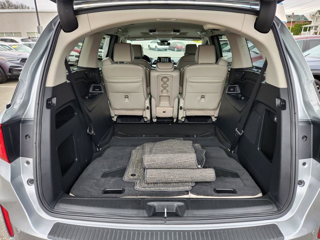 Used 2025 Honda Odyssey Touring image 8