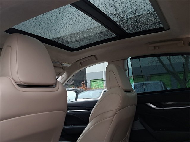 Used 2019 Maserati Levante GTS image 14