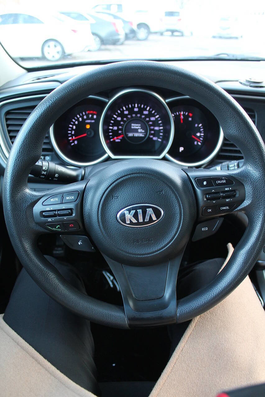 Used 2015 Kia Optima LX image 23