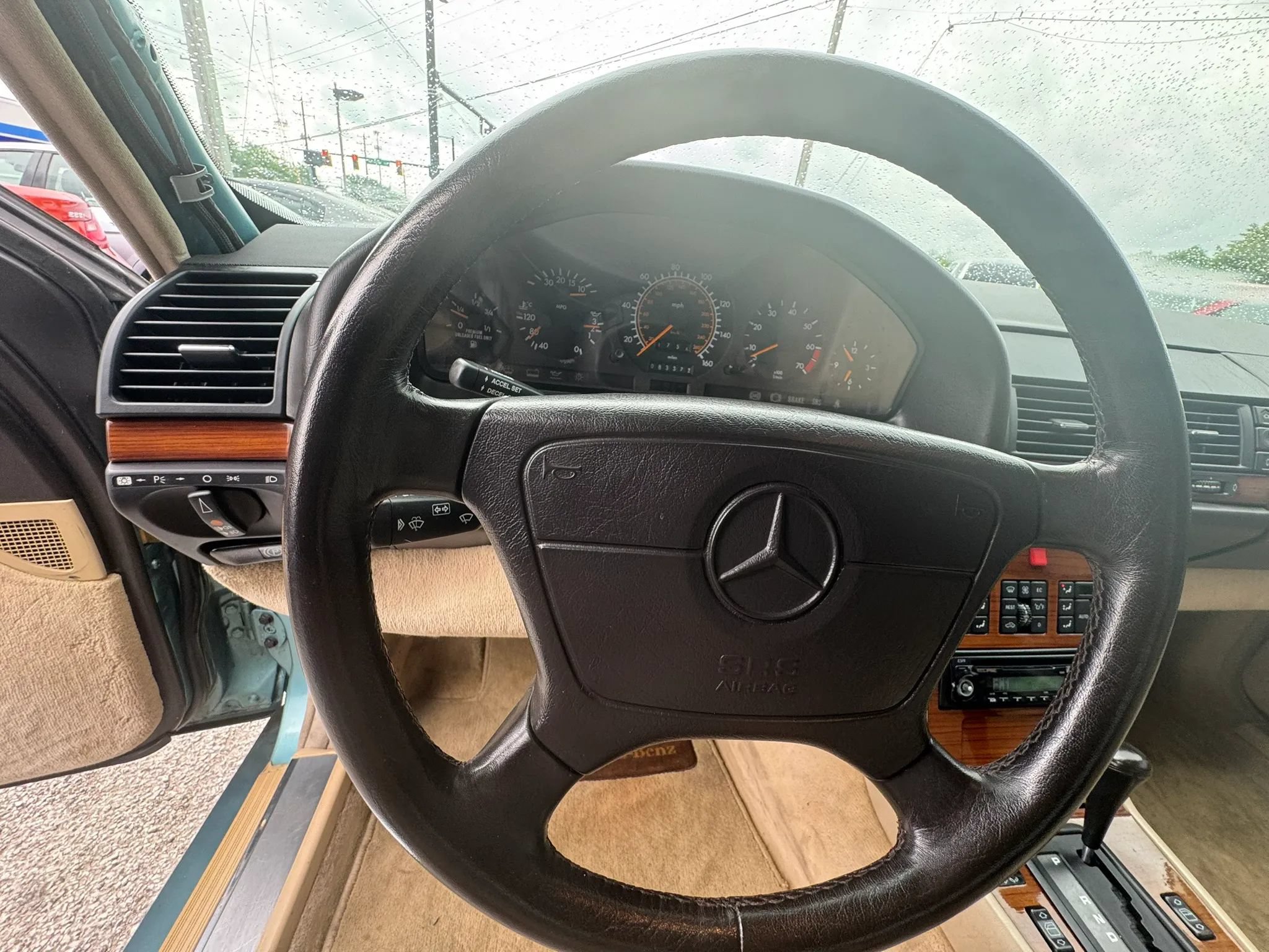 Used 1992 Mercedes-Benz 400 E image 17