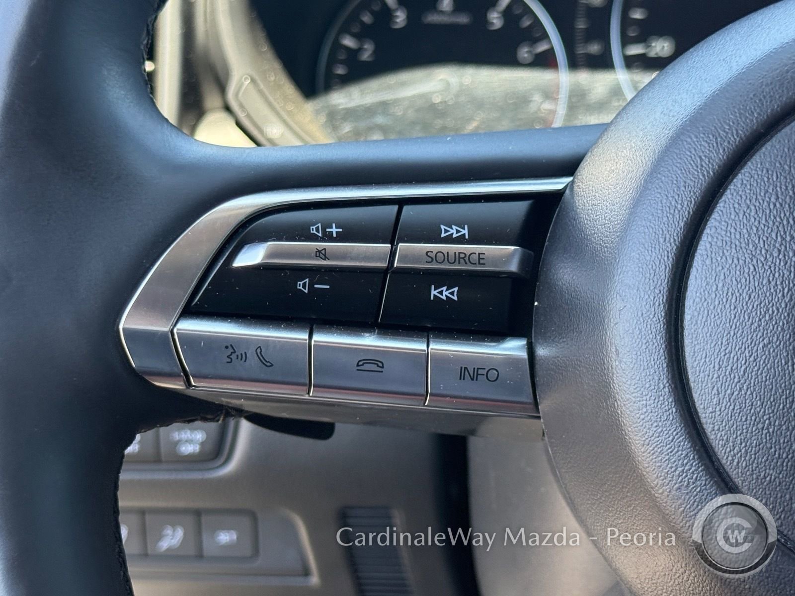 Used 2024 MAZDA CX-50 AWD 2.5 Turbo w/ Premium Pkg image 16