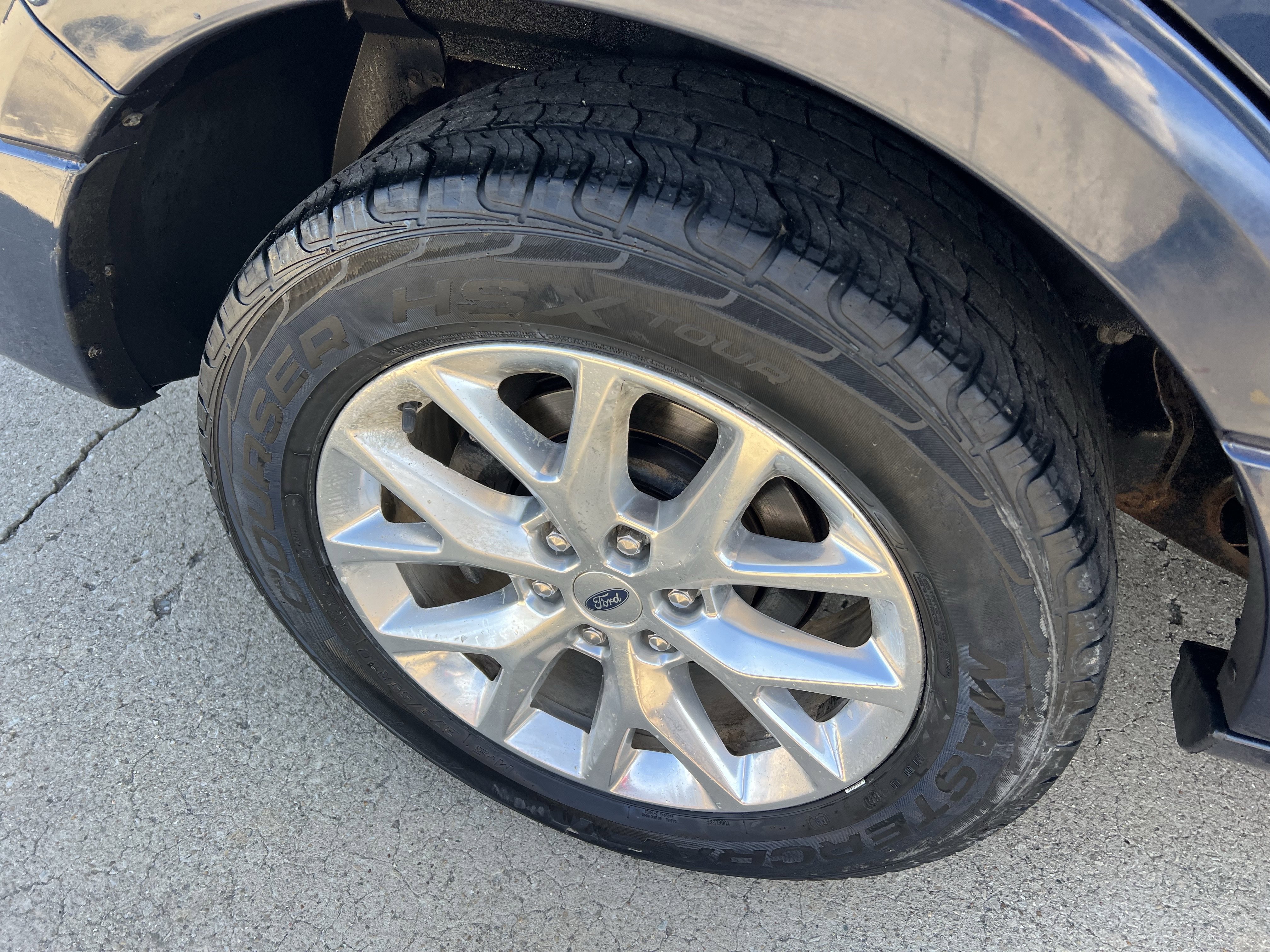 Used 2015 Ford Expedition Limited w/ Equipment Group 301A image 4