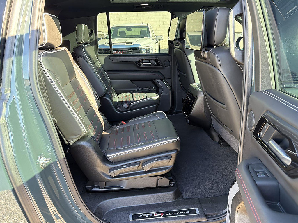 Used 2026 GMC Yukon XL AT4 Ultimate AWD/4WD image 27