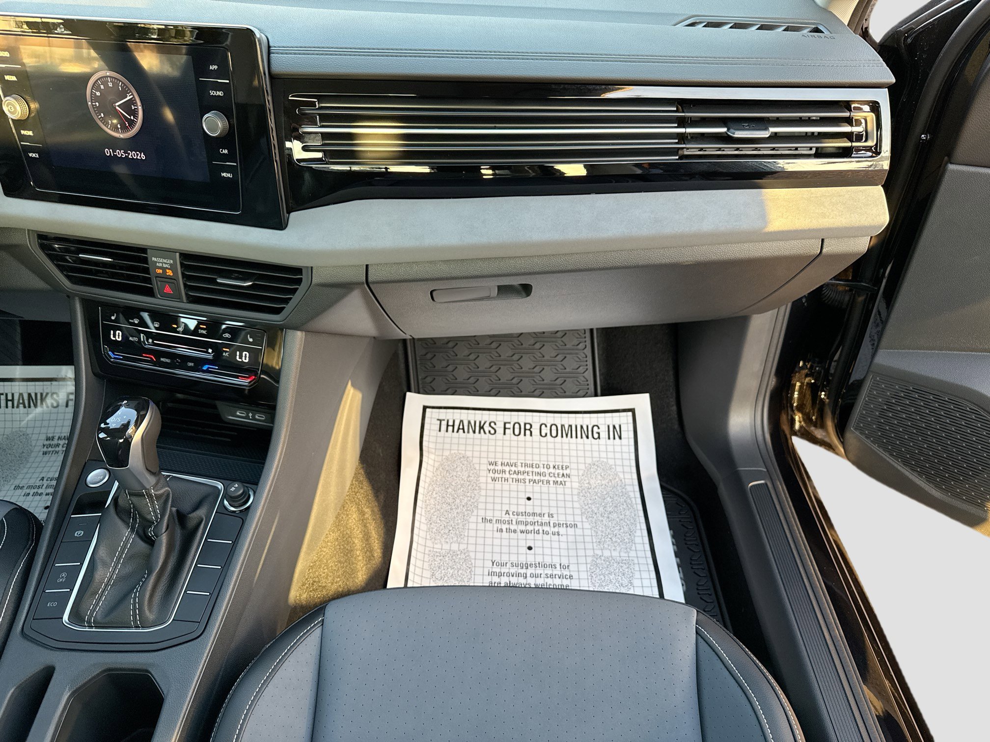 New 2026 Volkswagen Jetta SE image 17