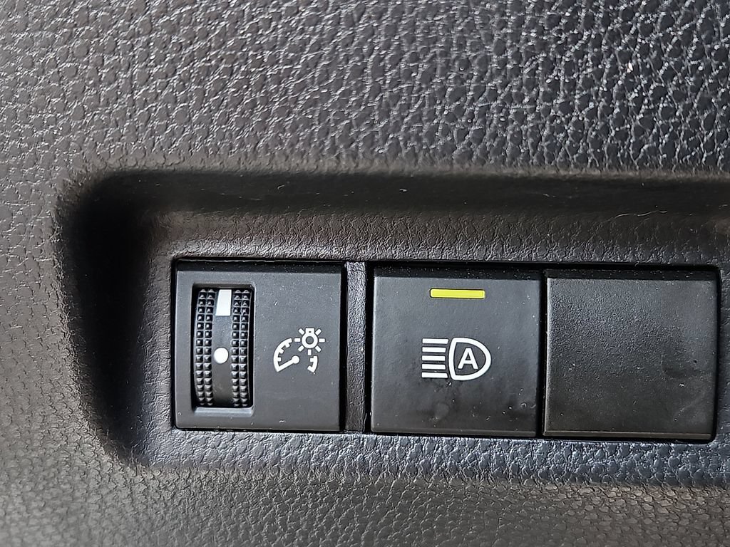 Used 2024 Toyota RAV4 LE AWD/4WD image 23