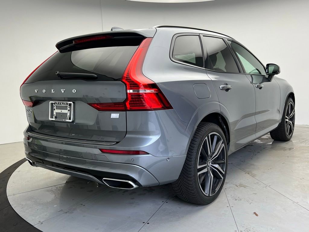 Used 2021 Volvo XC60 T8 R-Design w/ Advanced Package image 3