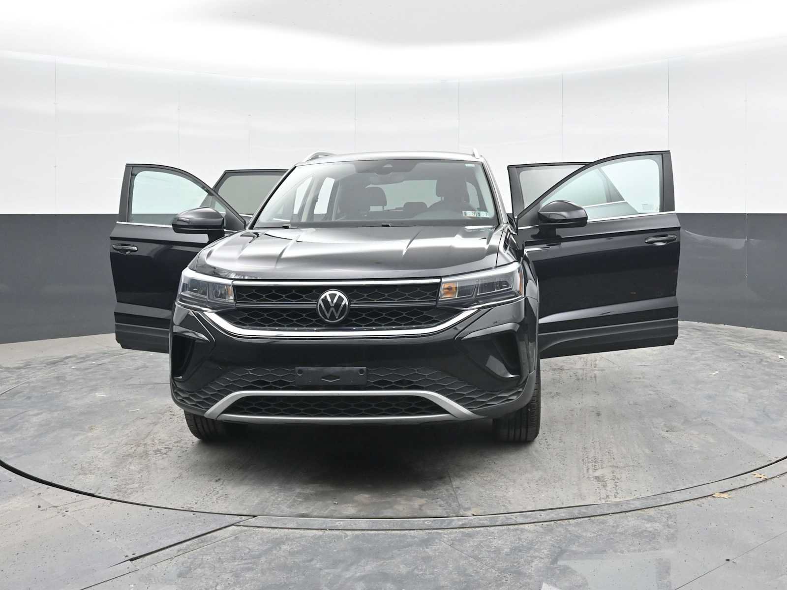Used 2024 Volkswagen Taos SE AWD/4WD image 53