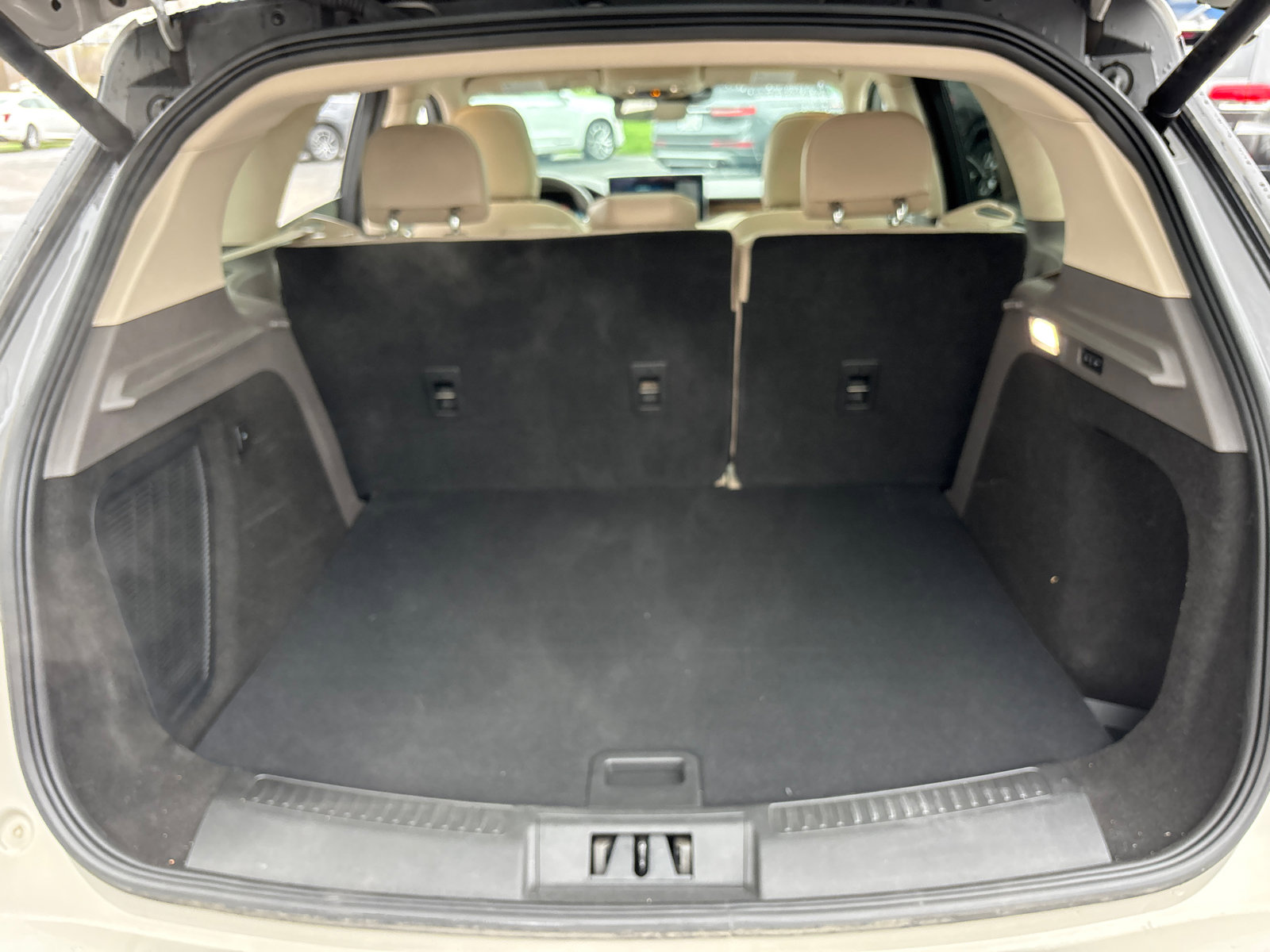 Certified 2023 Lincoln Corsair Reserve w/ Equipment Group 201A image 9