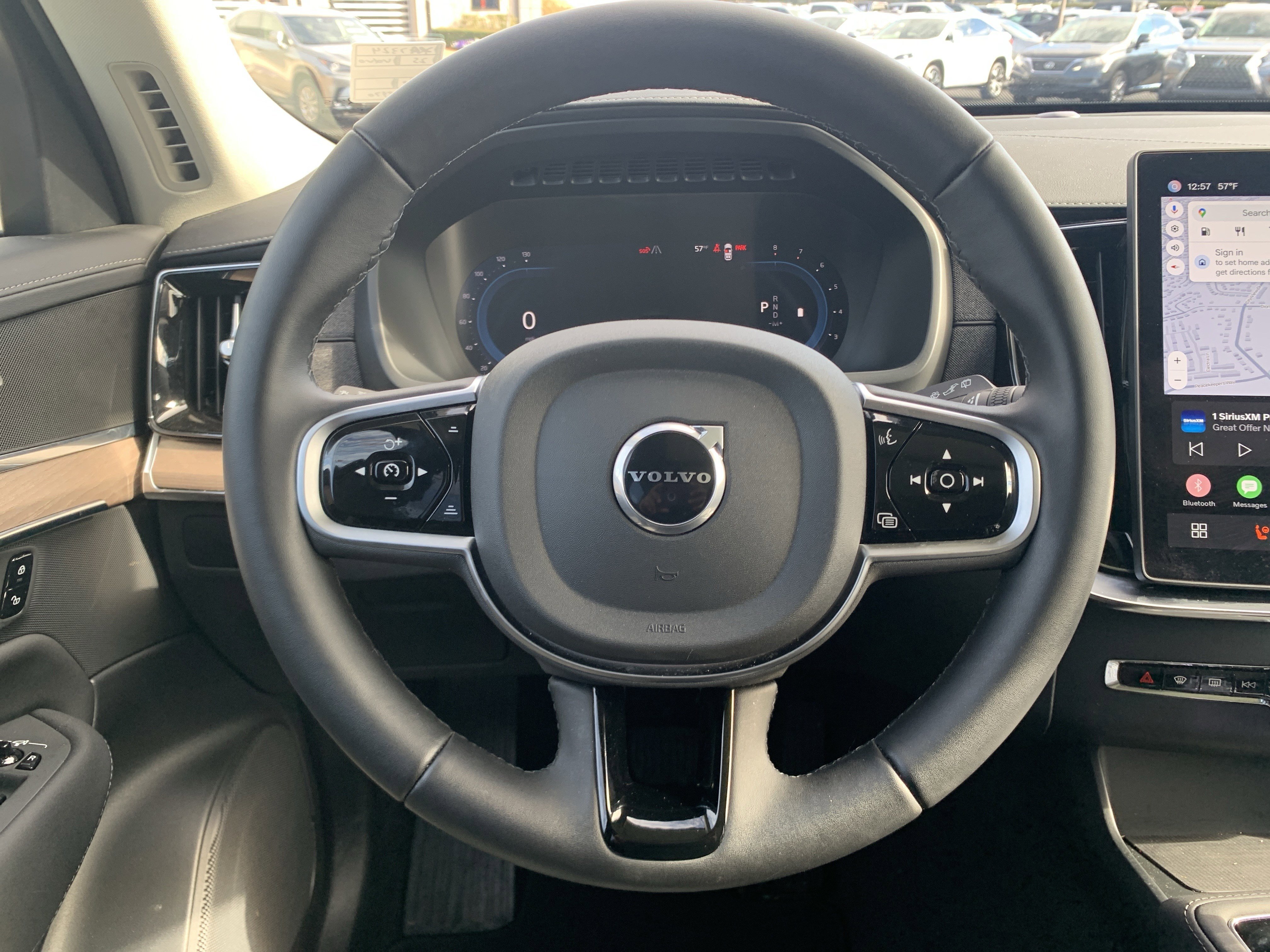 Used 2025 Volvo XC90 B6 Plus image 18