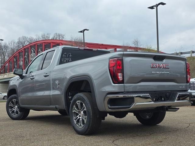 New 2026 GMC Sierra 1500 SLE image 14