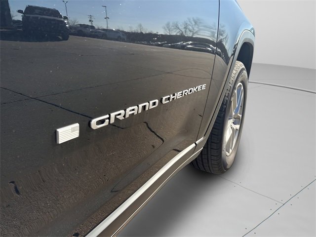 New 2025 Jeep Grand Cherokee L Laredo w/ Luxury Tech Group I image 29