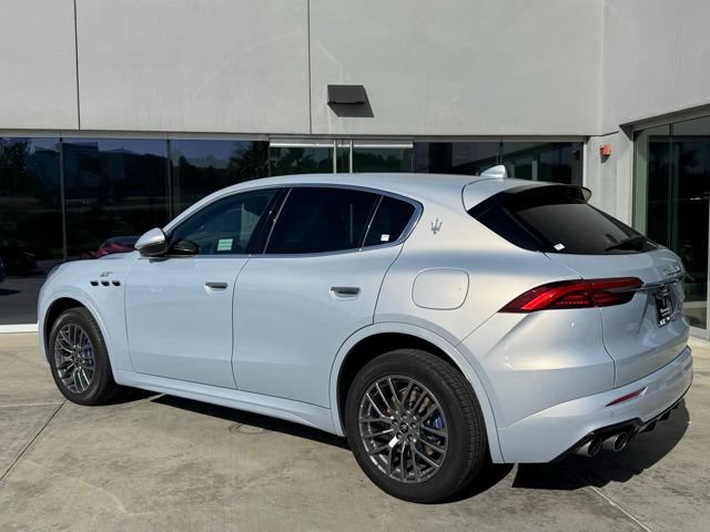 Certified 2023 Maserati Grecale Modena AWD/4WD image 6
