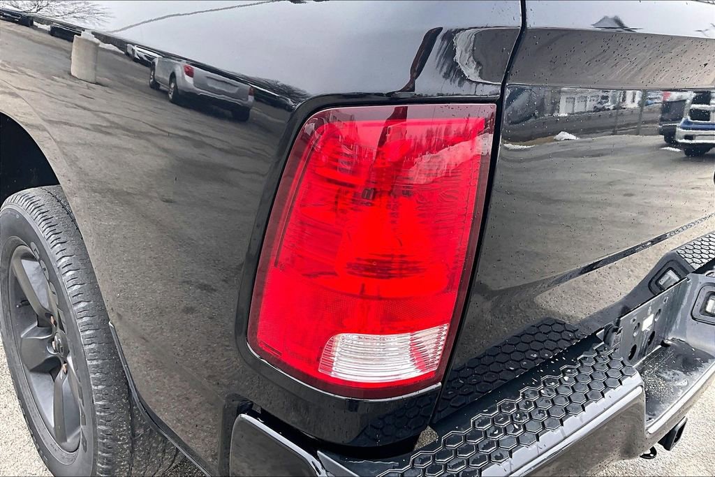 Used 2018 RAM 1500 Express w/ Wheel & Sound Group image 32