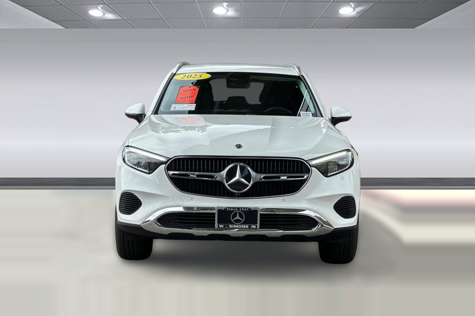 Used 2025 Mercedes-Benz GLC 350e 4MATIC image 6