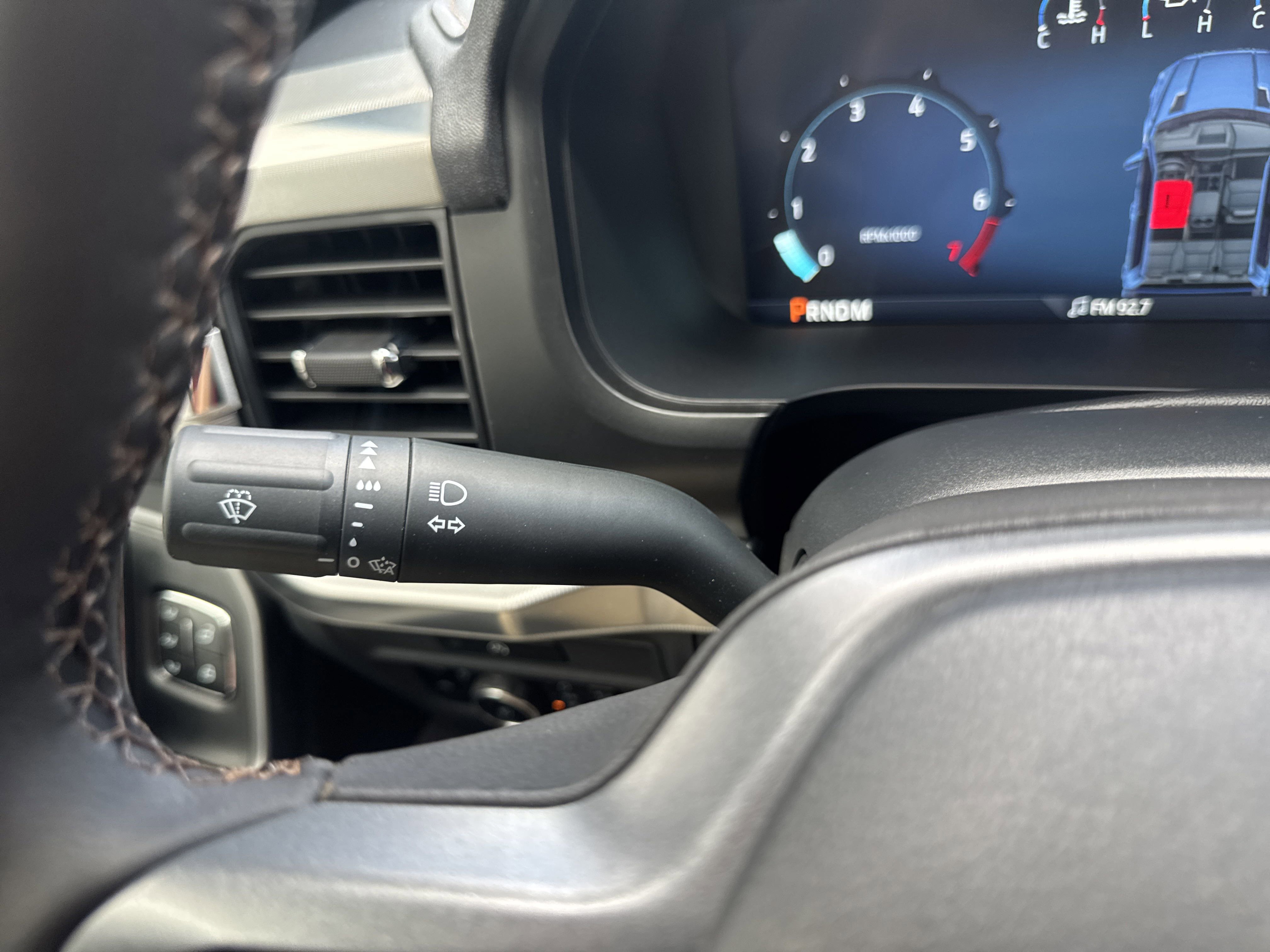 New 2025 Ford F150 Lariat w/ Equipment Group 502A High image 33