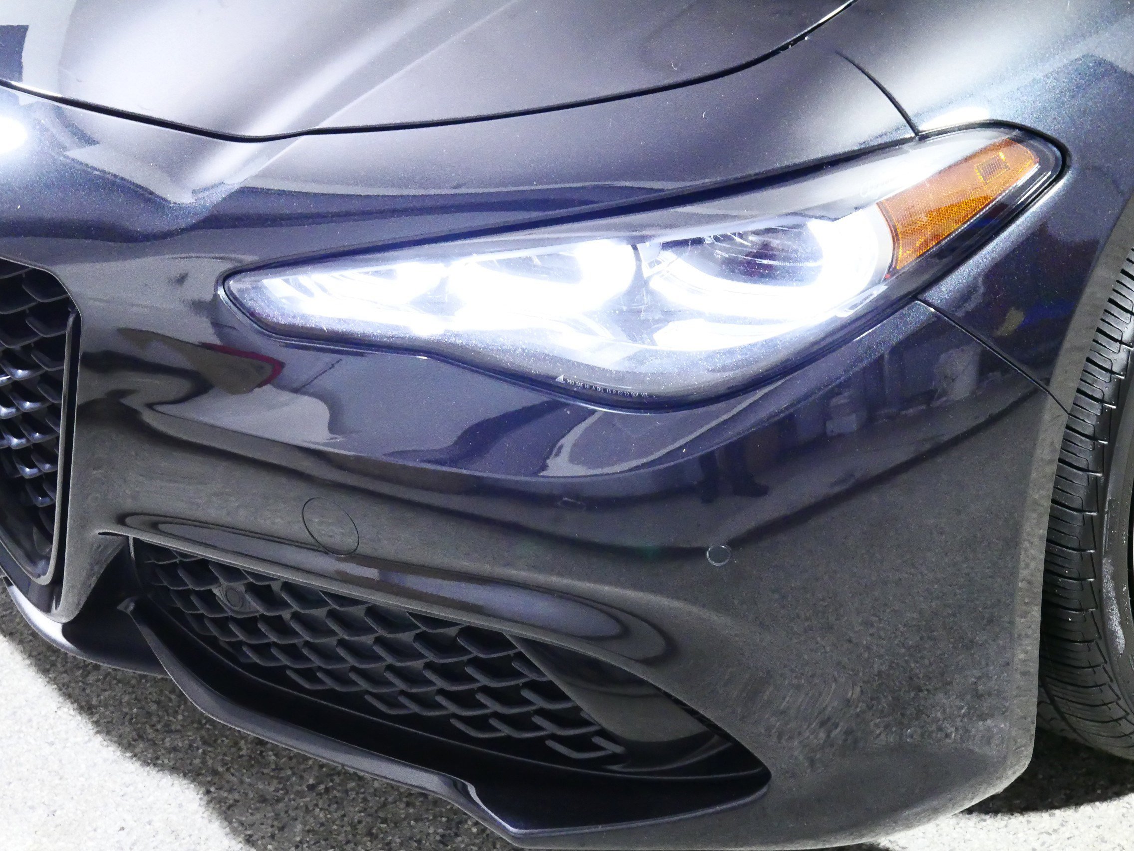 Used 2024 Alfa Romeo Giulia Veloce image 16