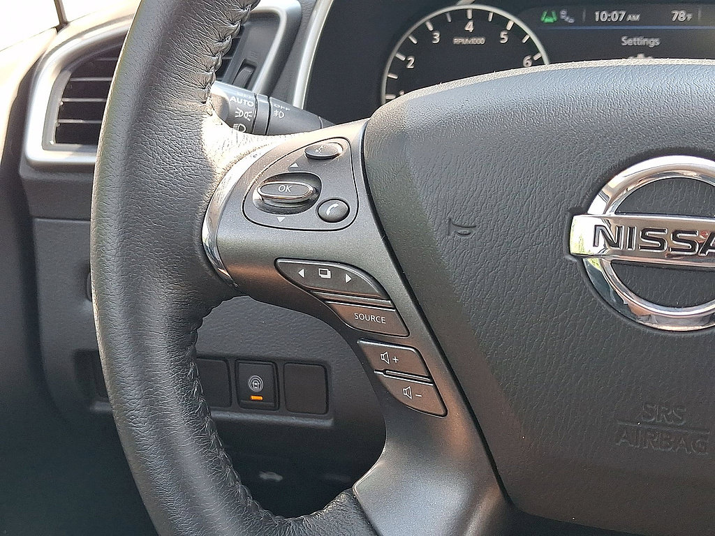 Used 2021 Nissan Murano SV w/ Cargo Package AWD/4WD image 17