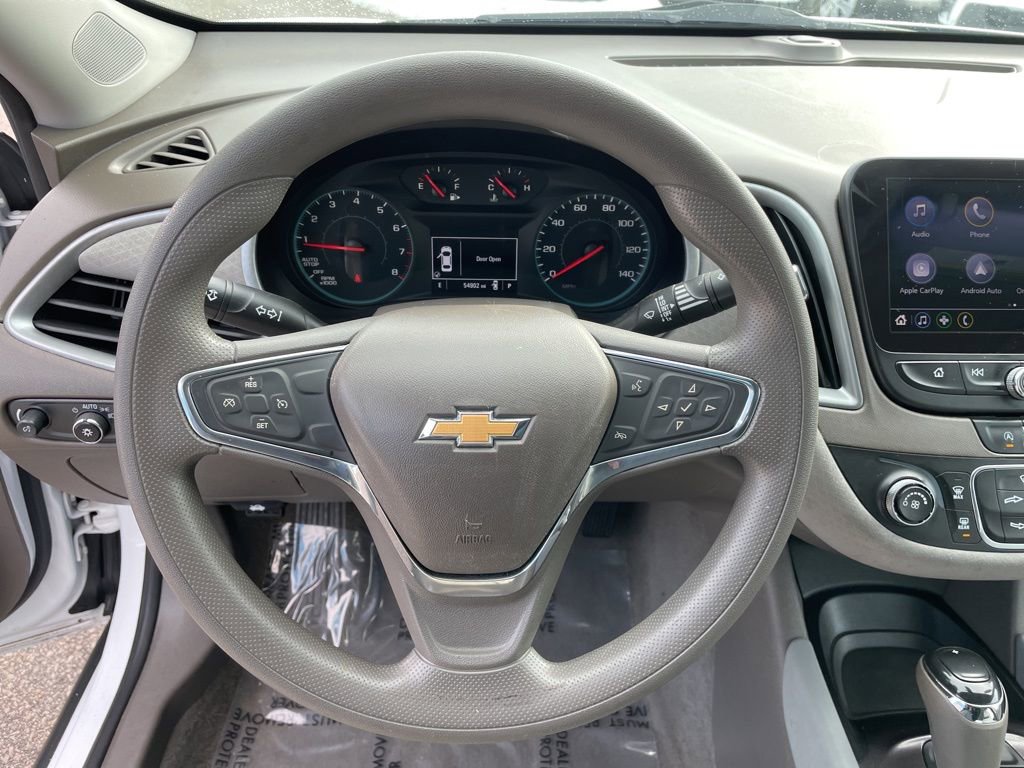 Used 2020 Chevrolet Malibu LS image 12