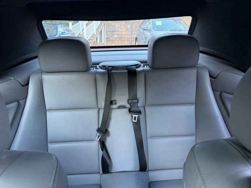Used 2004 BMW M3 Convertible image 23